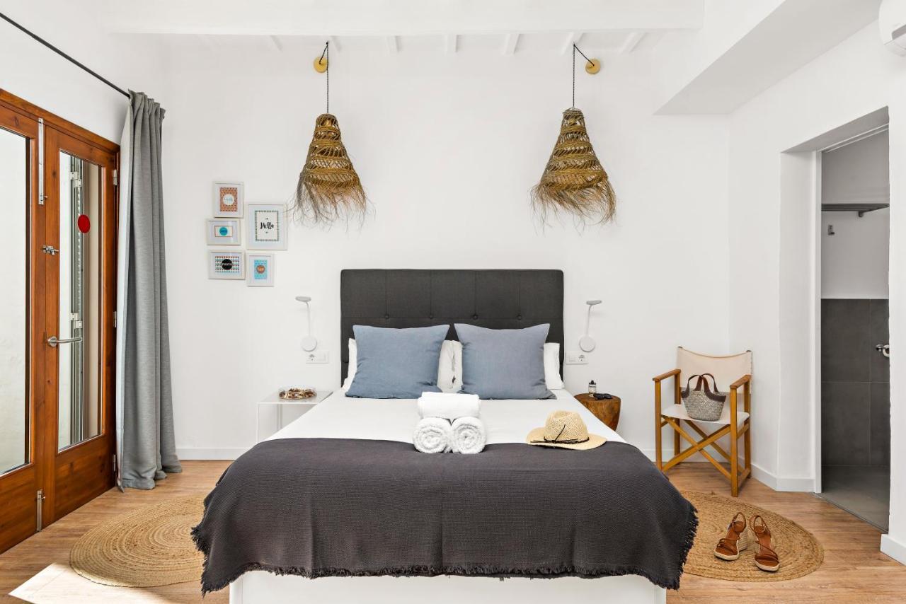 סיוטאדלה Hotel Boutique Ses 5 Claus מראה חיצוני תמונה